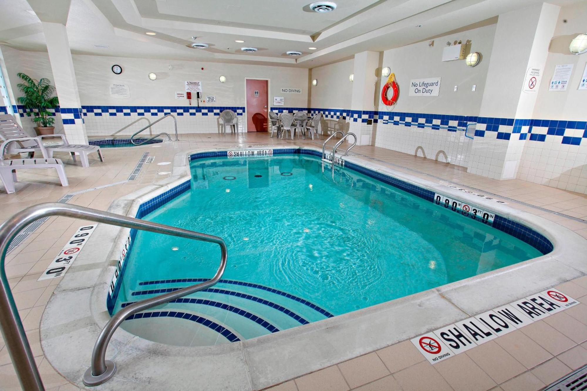 Marriott Fairfield Sudbury Hotel Ngoại thất bức ảnh