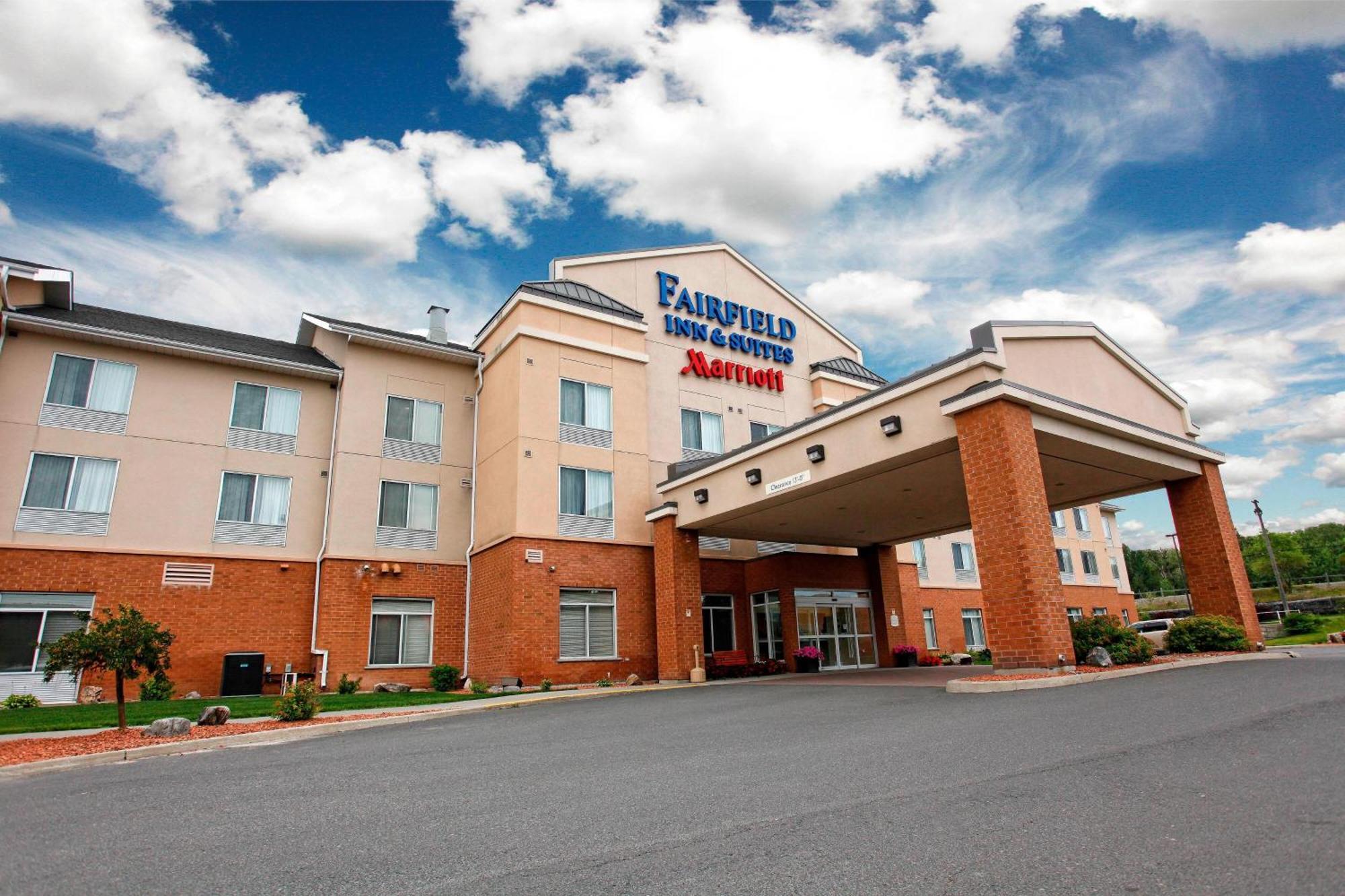 Marriott Fairfield Sudbury Hotel Ngoại thất bức ảnh